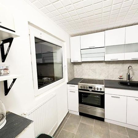 Mini Appartement Neben Theater Duisburg Luaran gambar